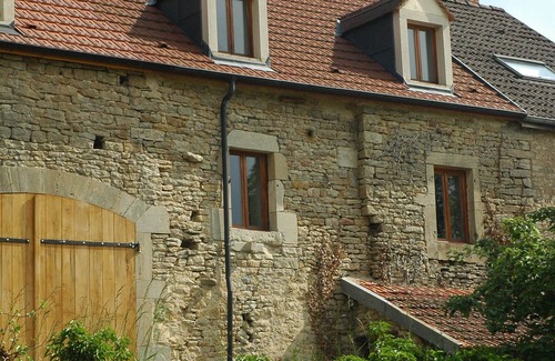 Soussey-sur-Brionne House | Cozy Character House with Pool and Lake Views for 6