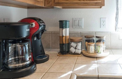 Dayton House | Comfortable Golf Retreat – Perfect for 30-60 Days