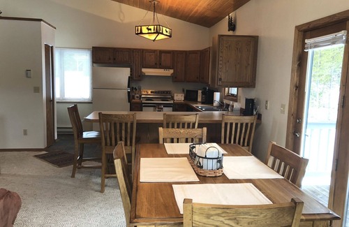 Big Sky Condo | Family-Friendly Hidden Village Condo with Pool & Hot Tub