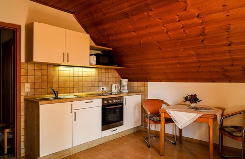 Muenchberg Apartment | Cozy Holiday Apartment with Balcony for Two Guests