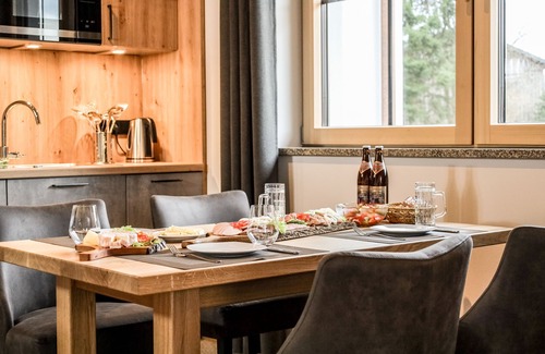 Muenchberg Apartment | Cozy Holiday Apartment with Balcony for Two Guests