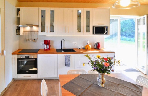 gmina Sianow House | Inviting Holiday Home with Terrace in Osieki, Pet Friendly