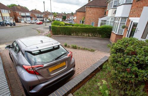 Bloxwich House | Comfortable Home near NEC, BHX