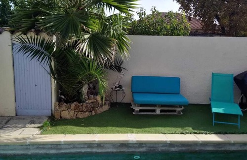 Venelles House | Cozy Retreat Near Aix-en-Provence with Private Pool