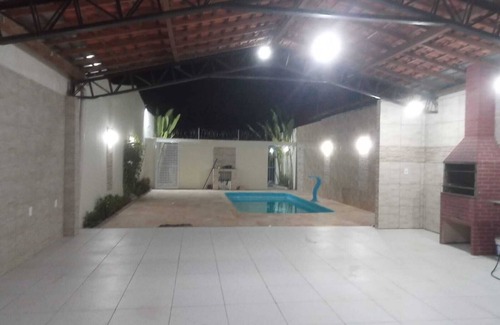 Teresina House | Relaxing Retreat for Leisure with Pool Access