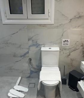 Ilioupoli Apartment | Comfortable house in Athens Metro Mall "Casa Antigone"