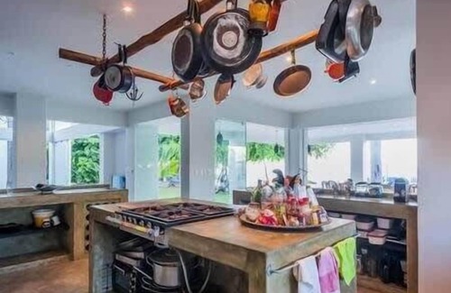 Pipa Villa | Beachside Retreat with Spa and Family-Friendly Amenities