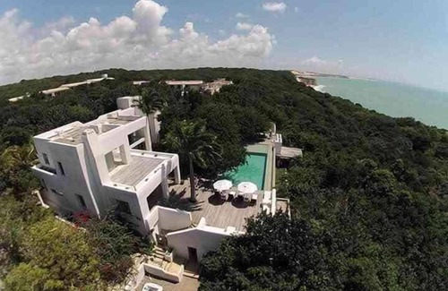 Pipa Villa | Beachside Retreat with Spa and Family-Friendly Amenities