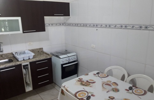 Jardim Imperador House | Cozy Retreat with Large Yard, Pet & Child Friendly