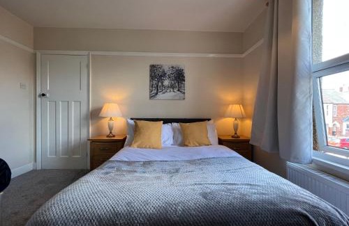 Bedford Apartment | Convenient King Bed Near Family Attractions & Pet Friendly