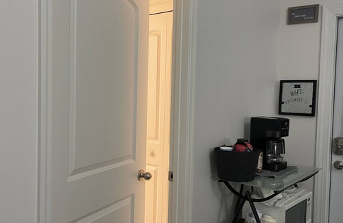 Port Saint Lucie Apartment | Inviting King Studio with Kitchen & Breakfast Included