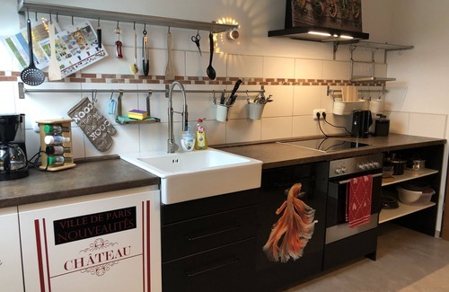 Waggershausen Apartment | Convenient Stay with Pool & Breakfast Near Trade Fair