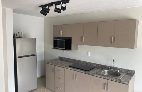 La Salle 2 Apartment | Modern Apartment in Prime Location with Unique Amenities
