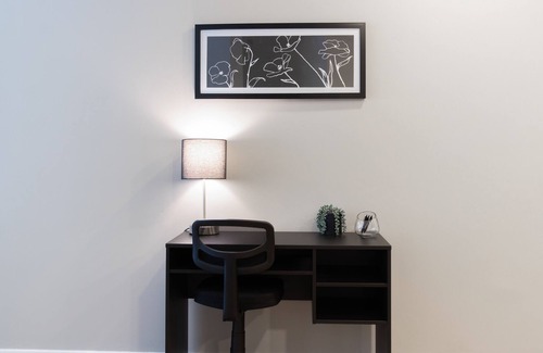 Draper Apartment | Comfortable Modern Apt. W/ Hot Tub and Gym