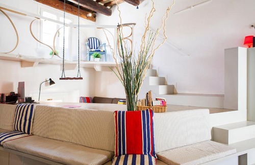 Rome City Centre Apartment | Delightful Pantheon Loft: Guest Rated 10/10, Family Friendly