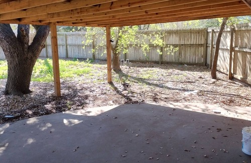 Sinton House | Peaceful Retreat with Spa and Breakfast Included