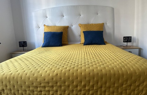Saint-Acheul House | Guest Rated 10/10: Cozy Room with Spa and Hot Tub