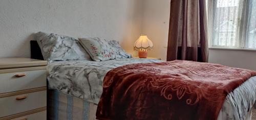 Chadwell House | Discover Guest Houses in Goodmayes, United Kingdom