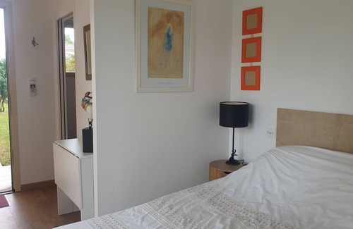 Quartier Lardenne-Les Pradettes-Basso Cambo Bed & Breakfast | Cozy Studio Retreat with Spa and Breakfast Included