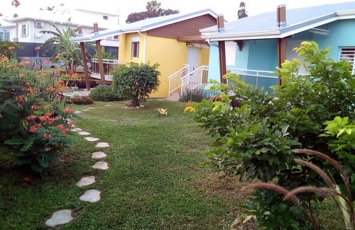 Sainte-Anne Cottage | Inviting Sea View Home with Pool and 10/10 Guest Rating