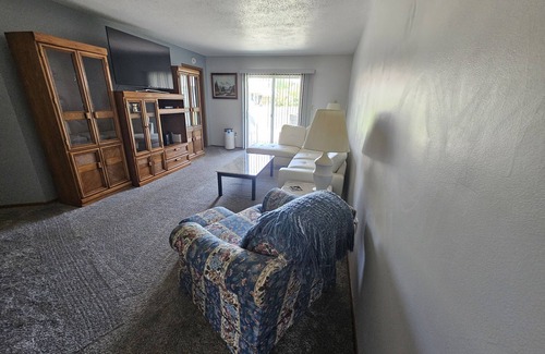 Lima House | Relaxing Corporate Rental with Ocean View & Top Amenities