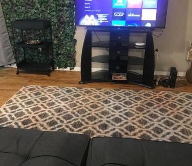 Round Rock House | Family-Friendly Home with Pet and Child Amenities