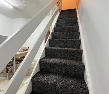 Ashton-under-Lyne House | Family-Friendly 2 Bedroom House Near Etihad Stadium