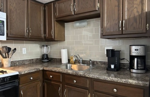 Rock Falls Apartment | Inviting 2-Bedroom Retreat with Kitchen & Breakfast Included