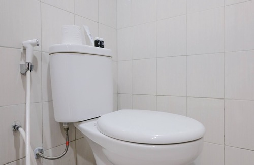 Cibaduyut Apartment | Cozy 2Br Apartment with Pool at Mekarwangi Square