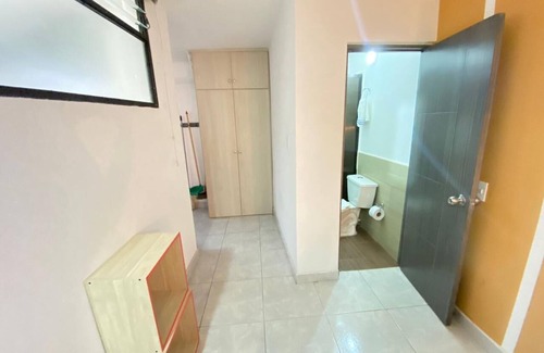La Castellana Apartment | Comfortable studio apartment ideal for one or two people. Room. Bathroom and kitchen