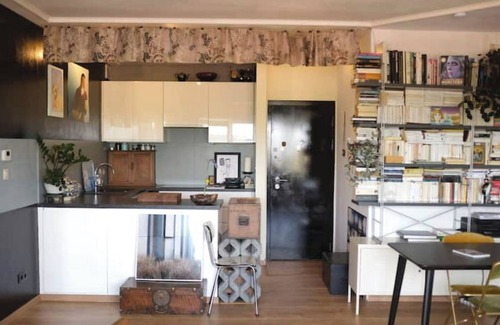 Chatelain Apartment | Inviting Studio with Breathtaking Views for Family Getaways