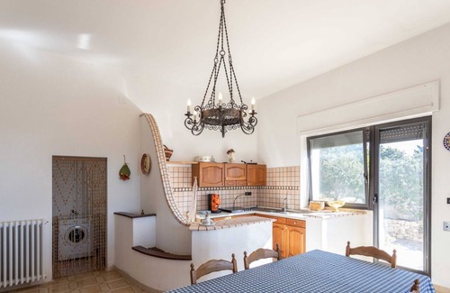 Torre Suda Apartment | Comfortable studio in villa with sea view, in Torre Suda.