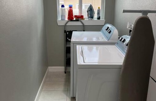 El Paso Apartment | Cozy Suite with Private Entrance & Pet-Friendly Amenities