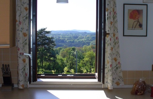 Turnov House | Ideal Vacation Home in an Unmatched Location with Pool
