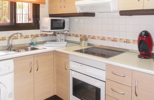 Los Geraeos Apartment | Comfortable vacation apartment in a gated community with private security and several communal pools