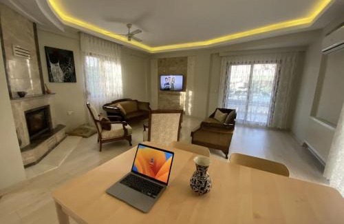Urla Villa | Idyllic Villa with Garden and Private Beach in Urla İskele