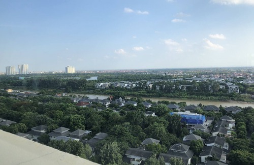 Van Giang Apartment | Cozy Retreat with Lake View and Kitchen Amenities