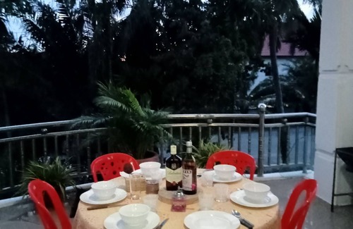 Krong Kaeb Apartment | Ideal Oceanfront Apartment with Top Guest Rating