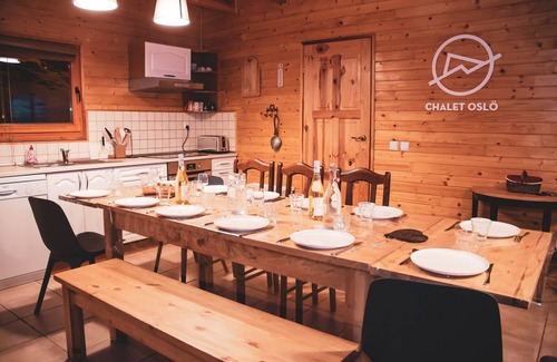 Le Devoluy Ski Chalet | Cozy Wooden Chalet with Family Amenities and Ocean Views