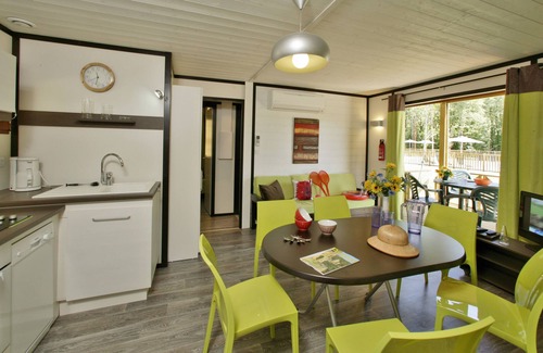 Carsac-Aillac Cottage | Cozy Wooden Gite with Pool in the Black Perigord