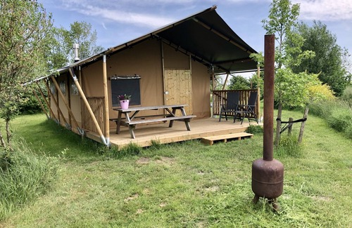 Enumatil Cabin | Cozy Safari Tent Retreat in the Dutch Countryside