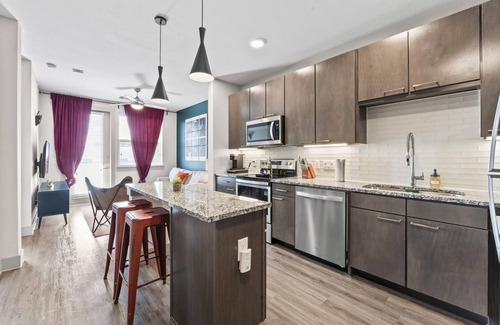 Montopolis Apartment | Cozy 1BR King Suite Near Downtown with Fast Wifi Access