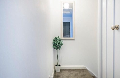 Tilbury Apartment | Pet-Friendly 2BD House Near Tilbury Docks, Thurrock