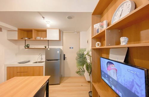 Java Apartment | Comfy 2Br Apartment At Tokyo Riverside