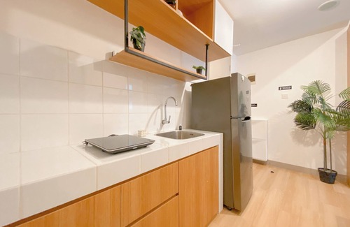 Java Apartment | Comfy 2Br Apartment At Tokyo Riverside