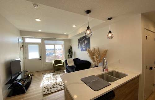 Southeast Calgary Condo | Cozy 2BR Condo in Seton, Calgary - Rated 9.4/10