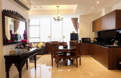 Pancoran Apartment | Cozy 2BR L'Avenue Apartment with Pool and Kitchen Access