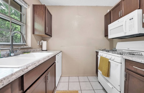 Georgetown House | Comfy 3-bedroom house with WiFi and AC in Georgetown