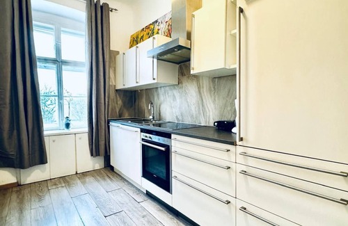 Ottakring Apartment | Comfy 4BR 10 Min Transport to Stadthalle
