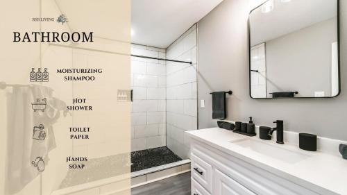 Foster Place House | Elegant 5BR Home with Hot Tub Near NGR Stadium